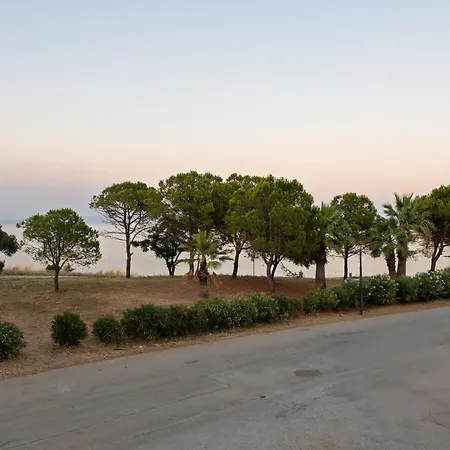 Zoi Seaview